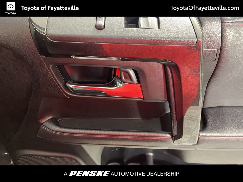 Thumbnail: 2024 Toyota 4Runner - 12