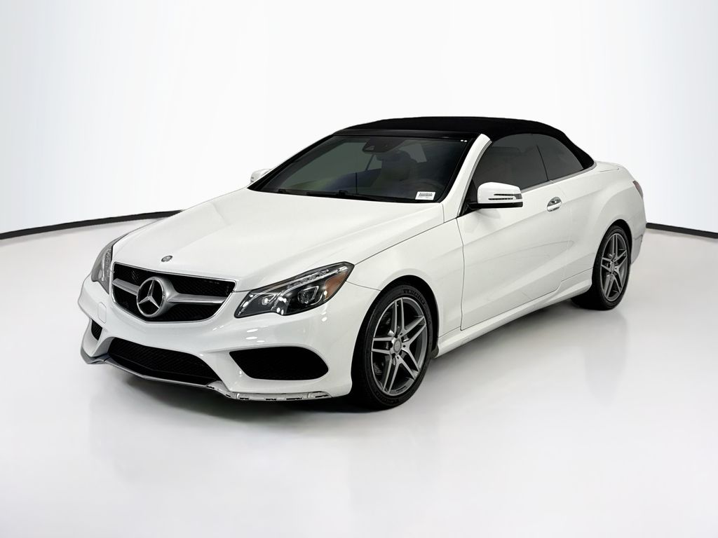 Thumbnail: 2016 Mercedes-Benz E-Class - 9