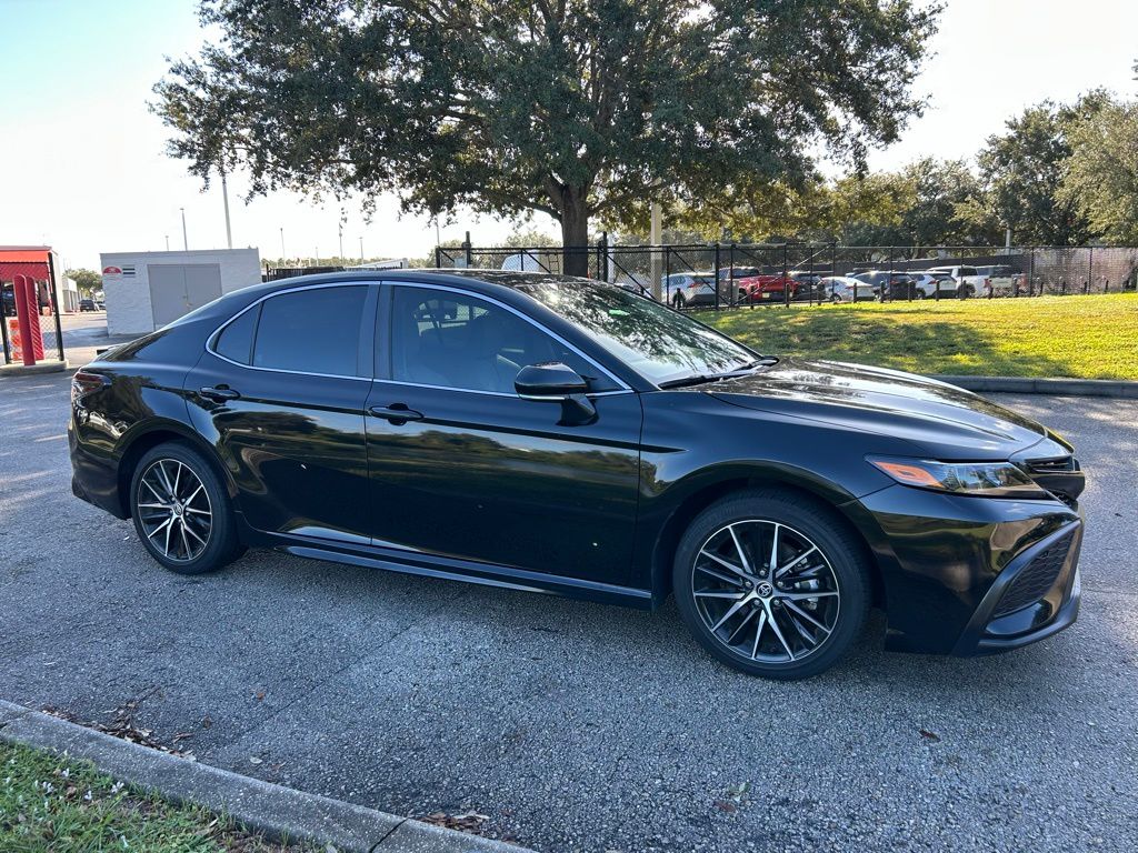 Thumbnail: 2024 Toyota Camry - 7