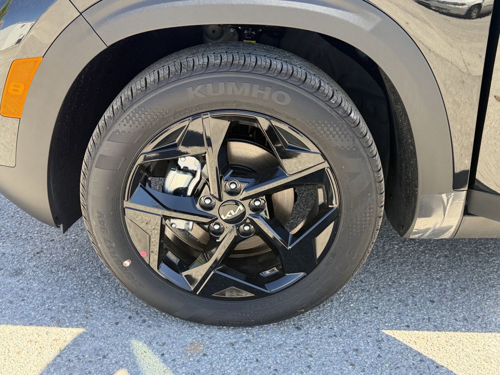 new 2026 Kia Seltos car, priced at $25,857