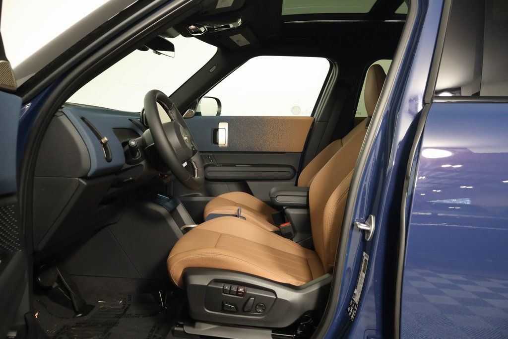 Thumbnail: 2027 MINI Cooper Countryman - 5