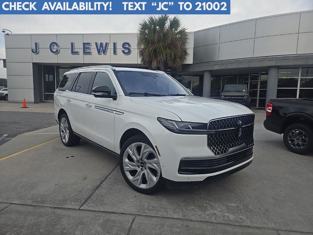 2025 Lincoln Navigator Reserve