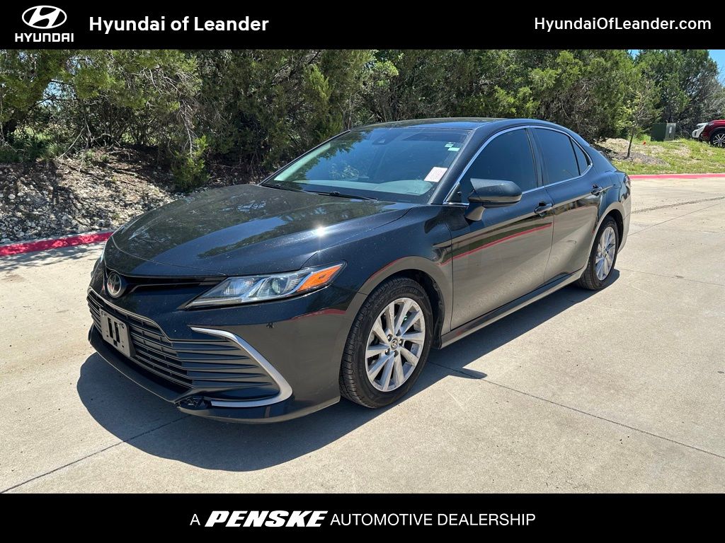 2022 Toyota Camry LE Hero Image