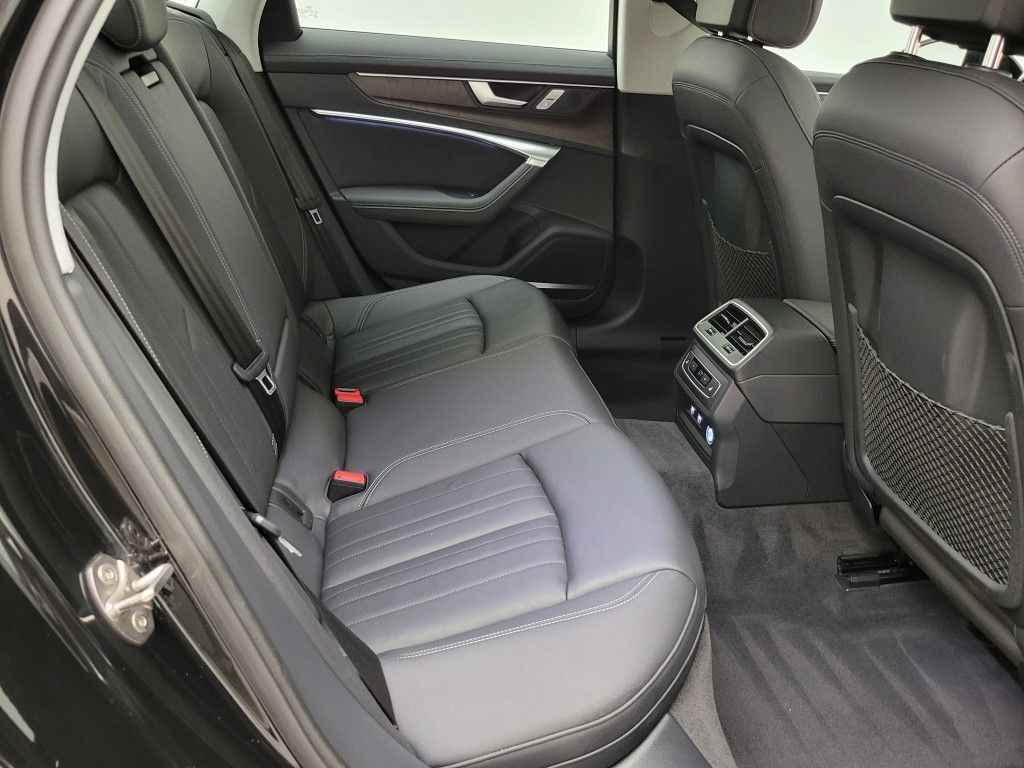 Thumbnail: 2019 Audi A6 - 16