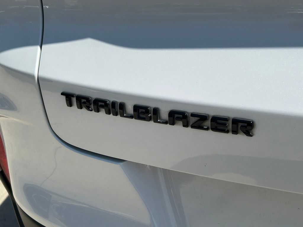 Used 2025 Chevrolet TrailBlazer SUV