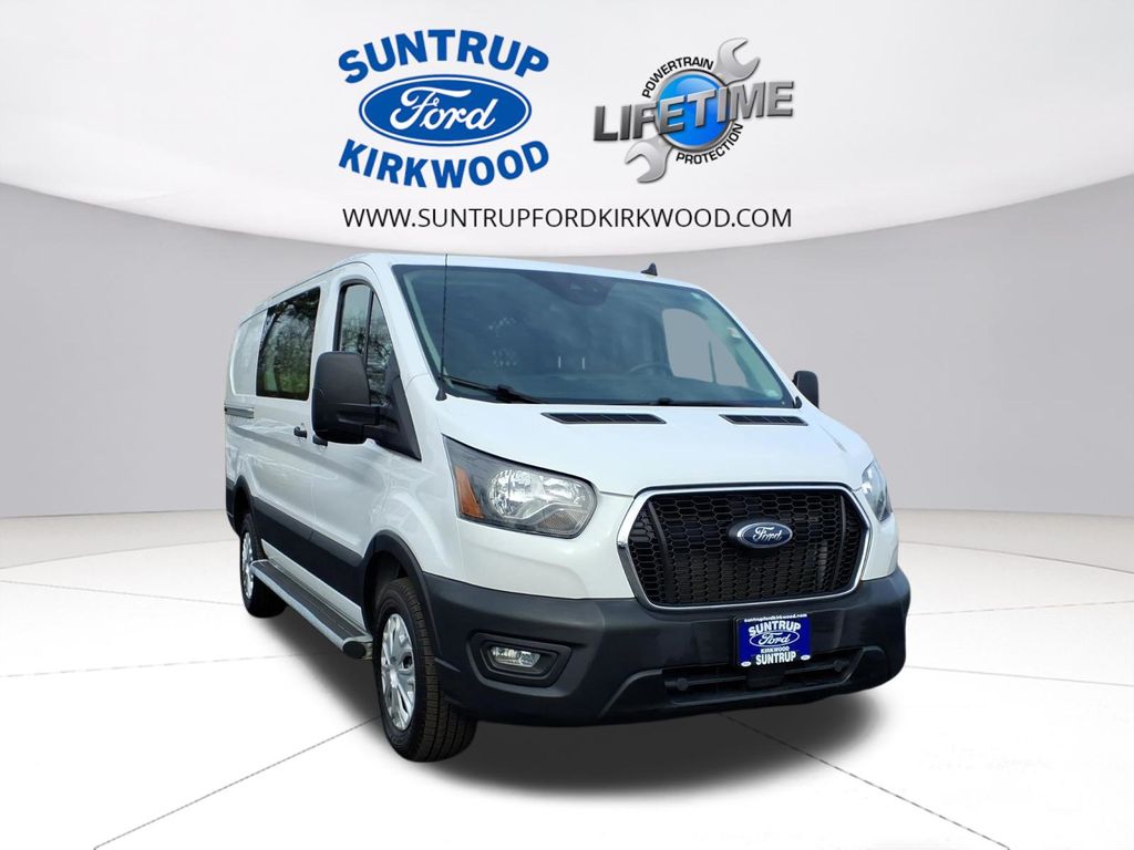 2023 Ford Transit Cargo 250 Low Roof RWD