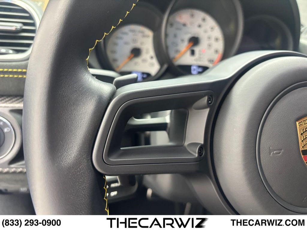 2023 Porsche 718 Cayman