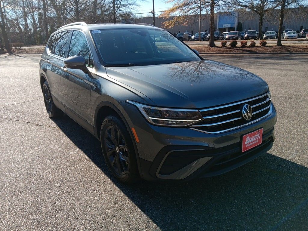 2024 Volkswagen Tiguan 2.0T SE 7