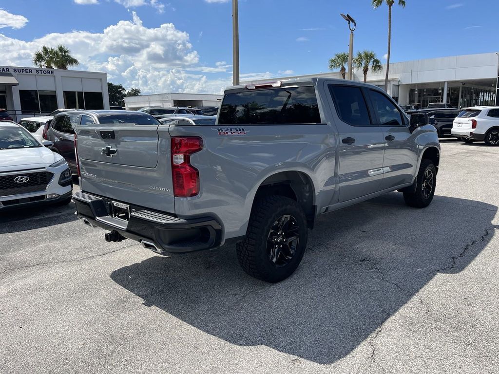 2024 Chevrolet Silverado 1500 Custom Trail Boss 5