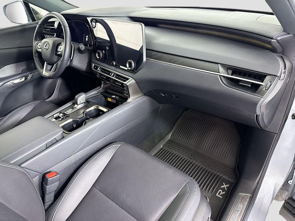 Thumbnail: 2025 Lexus RX - 17