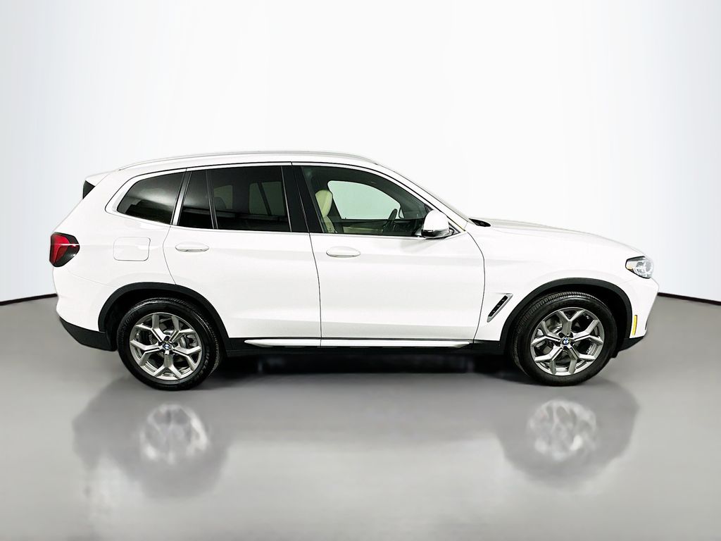 Thumbnail: 2023 BMW X3 - 4