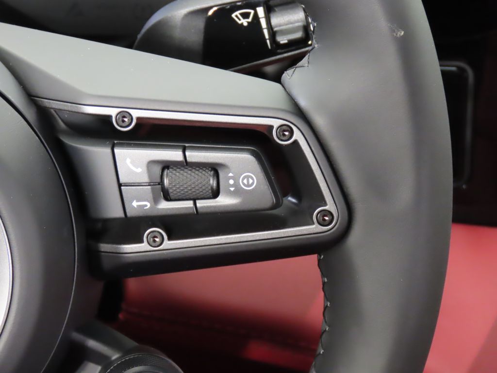 Thumbnail: 2026 Porsche Taycan - 22