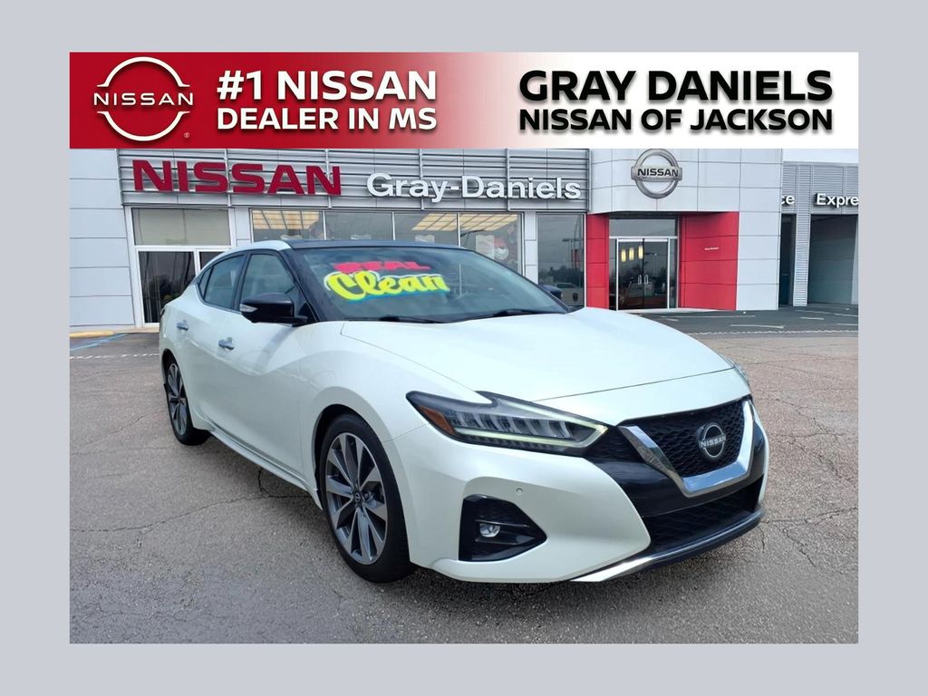 Pearl White Tricoat 2023 Nissan Maxima Sedan Front-Wheel Drive Continuously Variable Transmission
