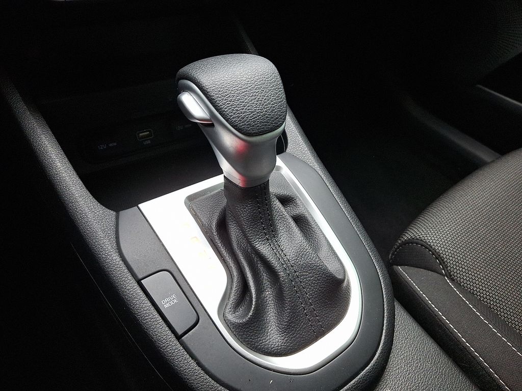 Thumbnail: 2023 Kia Forte - 14