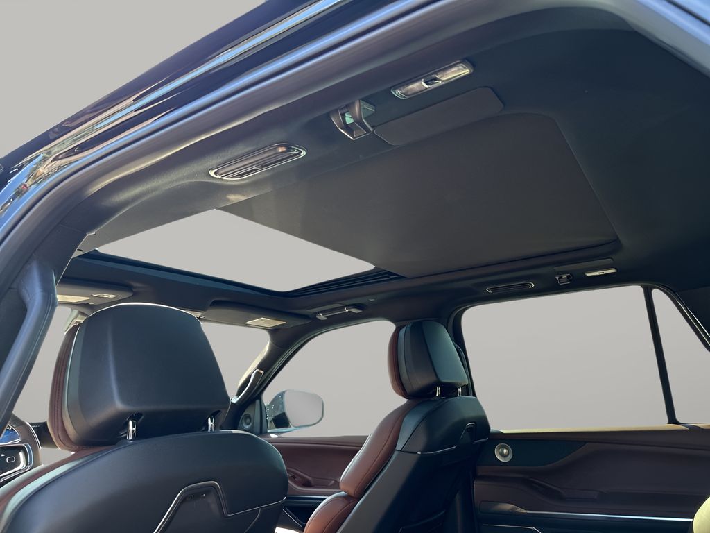 Used Car 2025 Lincoln Navigator  Reserve For Sale Under $100,000 In Austin, Texas