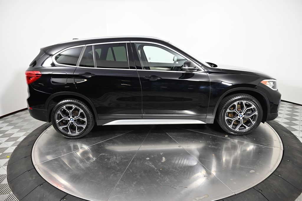 2021 BMW X1 xDrive28i 6