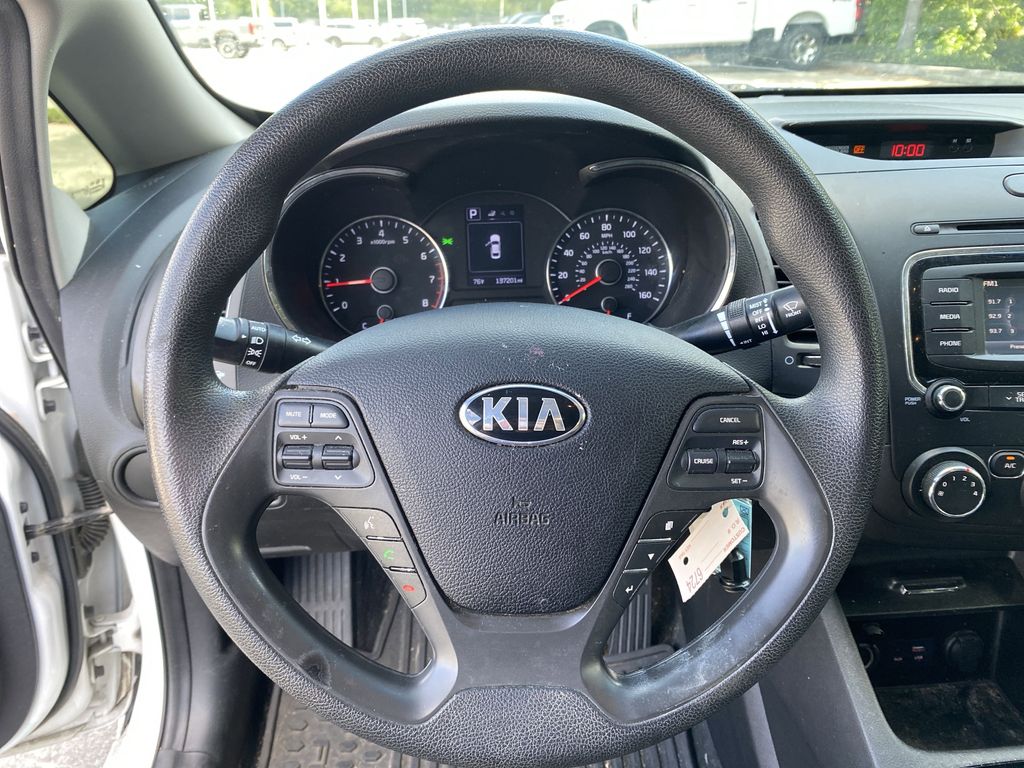 2017 Kia Forte LX photo
