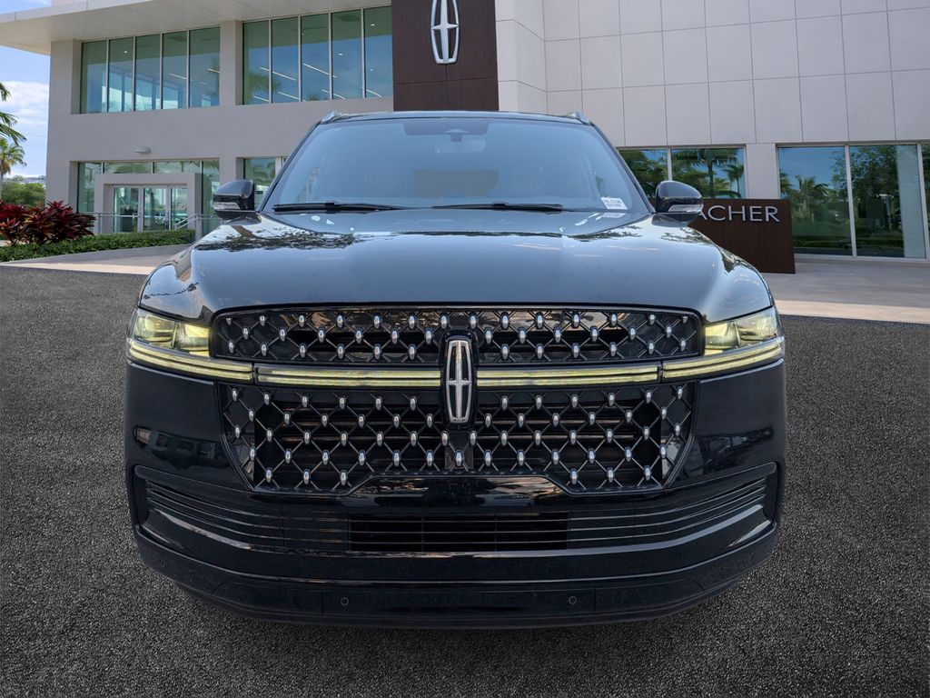 new 2026 Lincoln Navigator L car, priced at $125,420