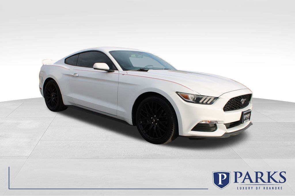 2016 Ford Mustang V6 Coupe RWD