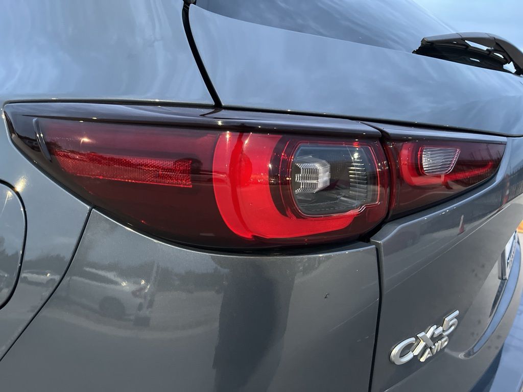 Thumbnail: 2022 Mazda CX-5 - 7