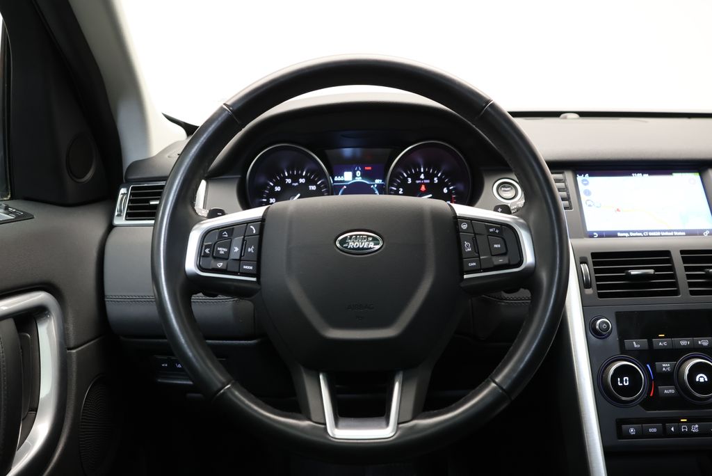 Thumbnail: 2019 Land Rover Discovery Sport - 17