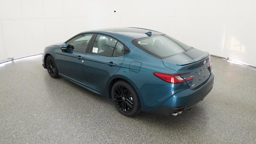 Thumbnail: 2025 Toyota Camry - 27