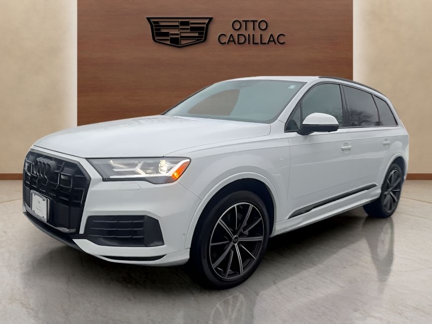 used 2022 Audi Q7 car, priced at $37,300