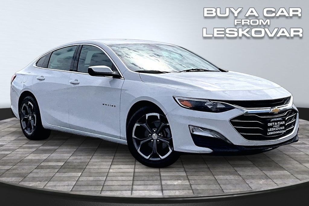 2023 Chevrolet Malibu LT with 1LT FWD