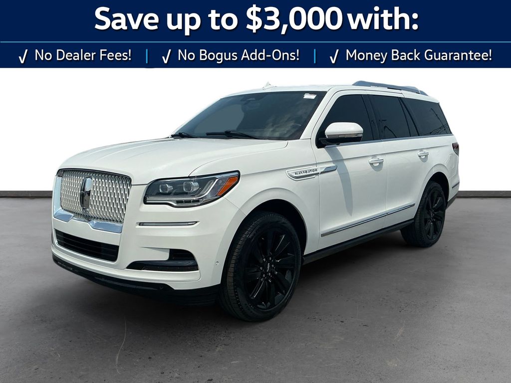 White Metallic 2024 Lincoln Navigator SUV / Crossover Four-Wheel Drive Automatic