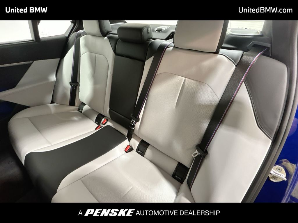 Thumbnail: 2026 BMW M5 - 20