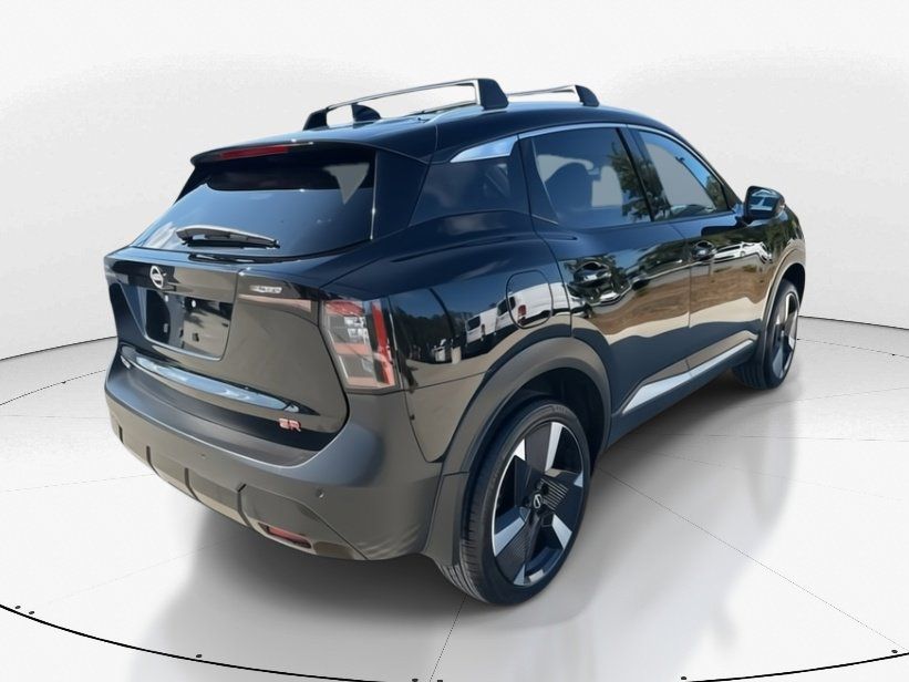 2025 Super Black Nissan Kicks SR FWD SUV