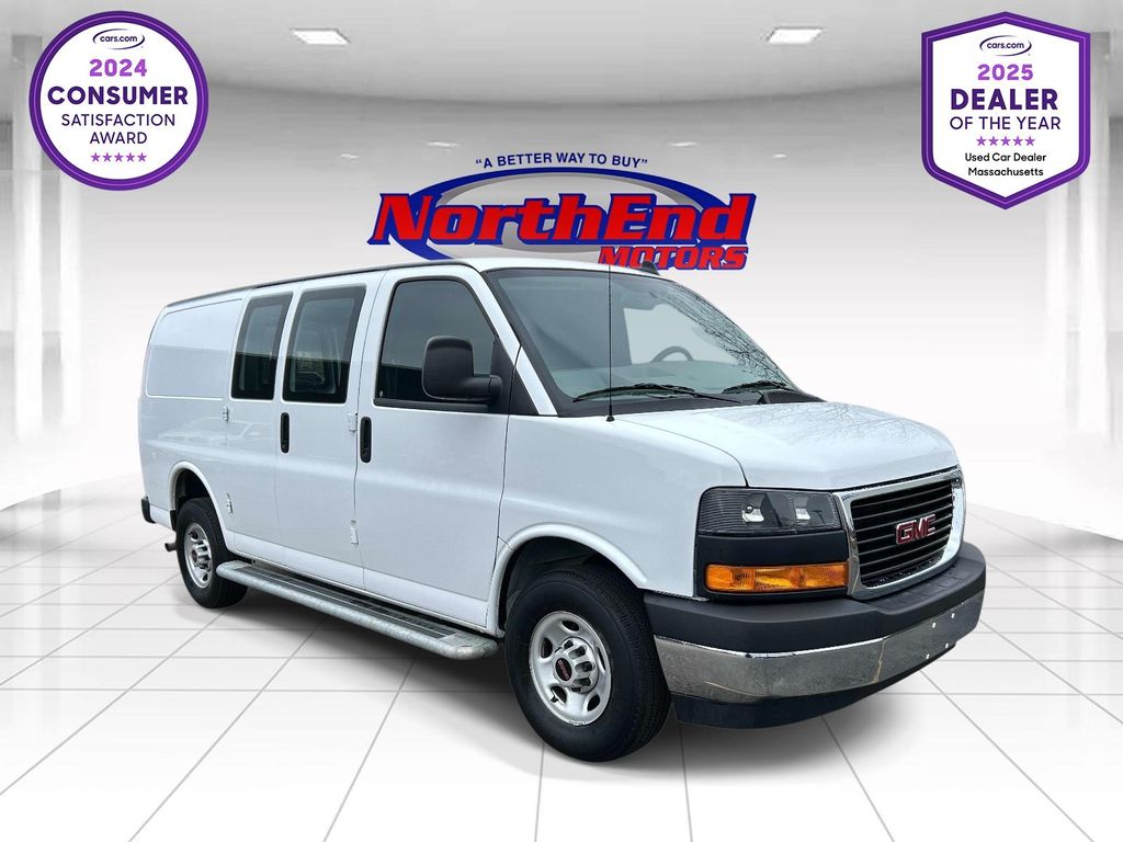 Summit White 2024 GMC Savana Cargo 2500 RWD Van Rear-Wheel Drive 8-Speed Automatic Overdrive