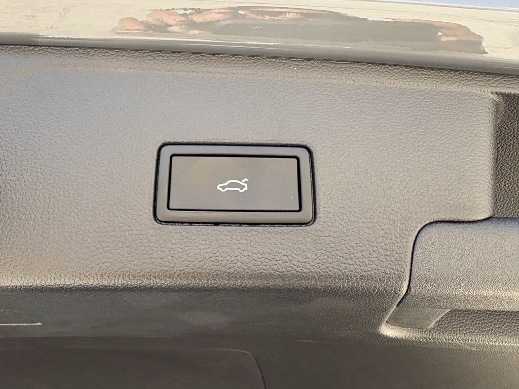 New 2026 Pure Gray Volkswagen 2.0T SEL Premium R-Line image 28