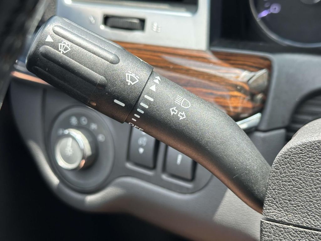 Thumbnail: 2011 Lincoln MKS - 12