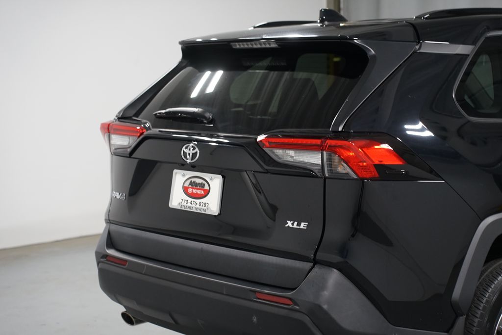 Thumbnail: 2024 Toyota RAV4 - 9