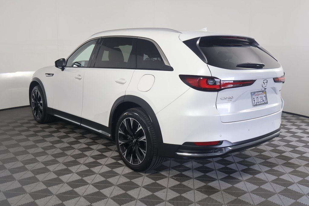 2024 Mazda CX-90 Premium 6