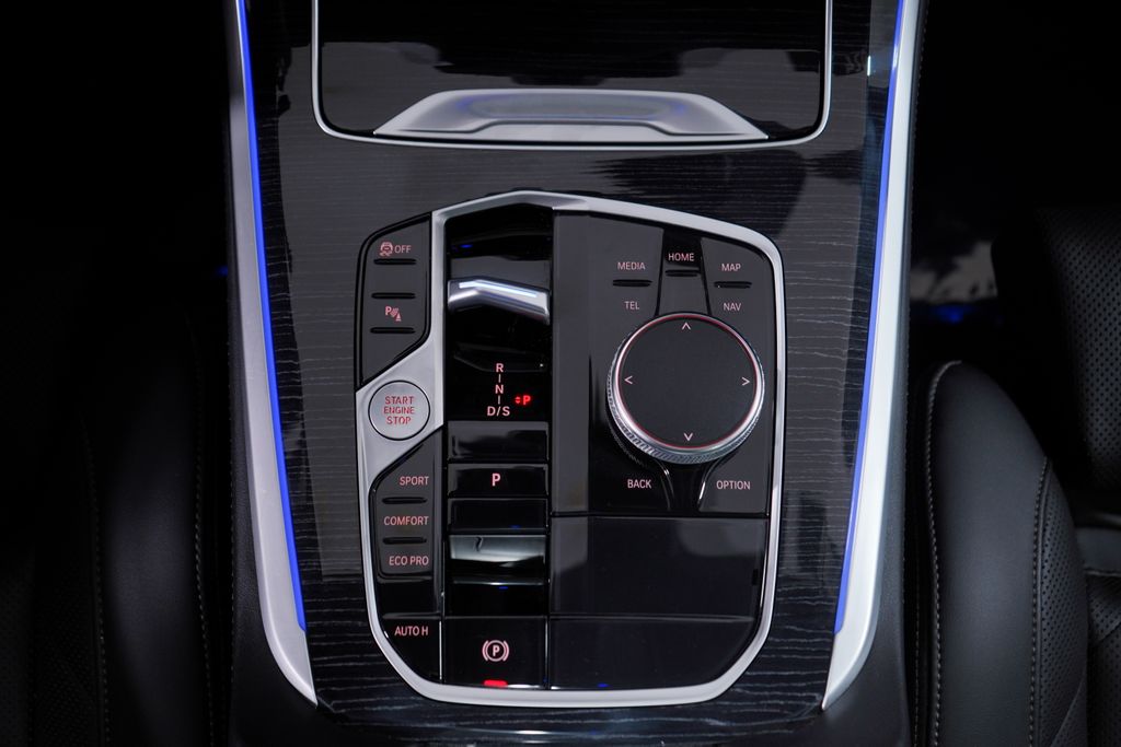 Thumbnail: 2024 BMW X5 - 14