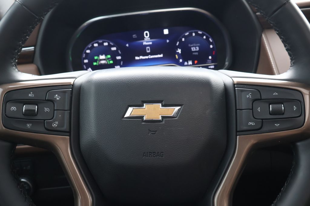 2023 Chevrolet Suburban High Country 22