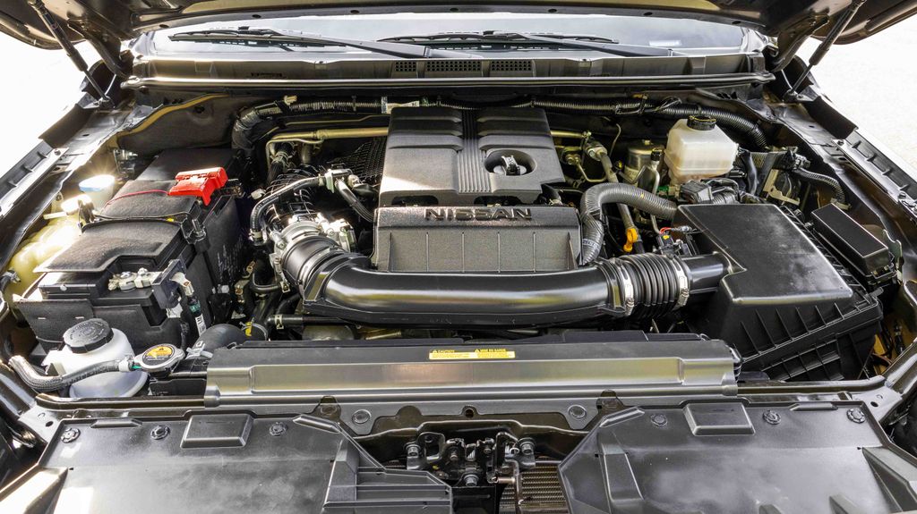 Used 2025 Nissan Frontier PRO-4X 4D Crew Cab