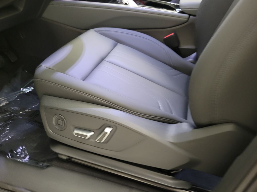 Thumbnail: 2026 Audi Q3 - 28