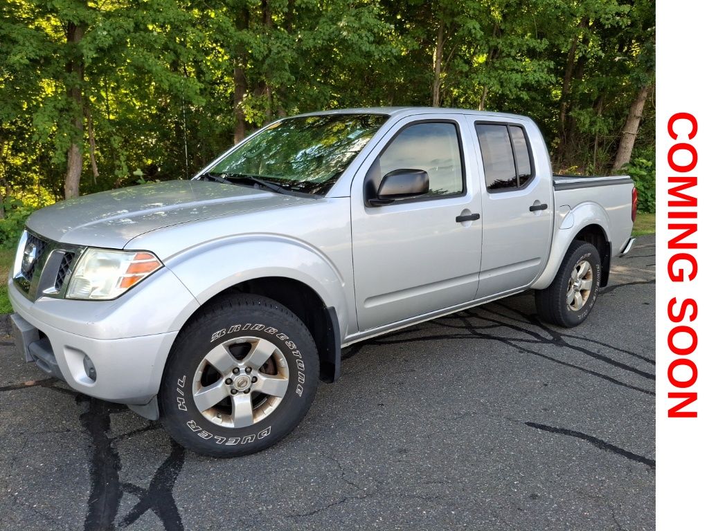 Brilliant Silver 2012 Nissan Frontier Pickup Truck Four-Wheel Drive 5-Speed Automatic Overdrive