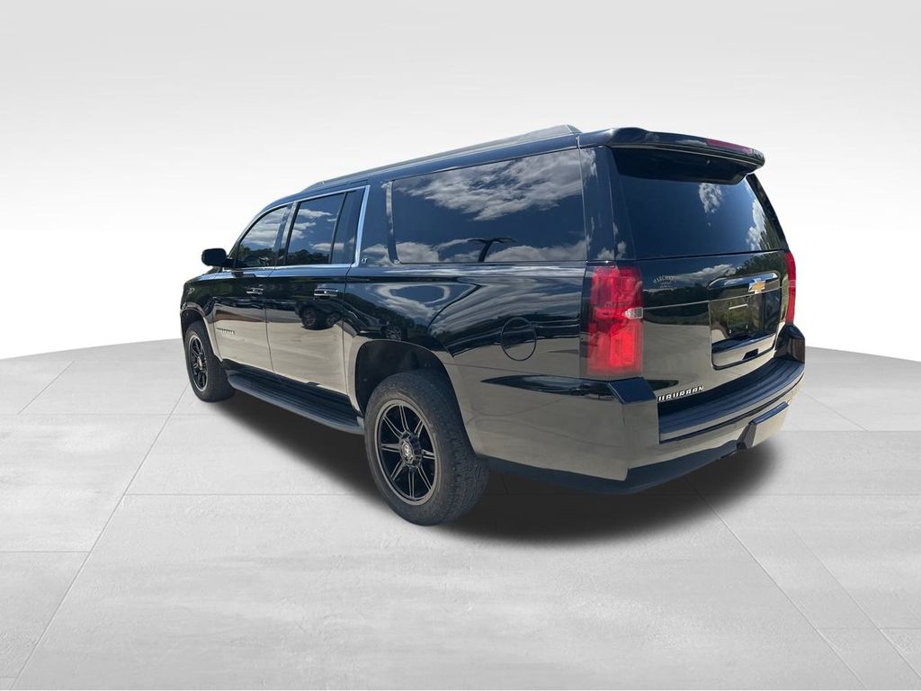 2018 Black Chevrolet Suburban LT RWD SUV