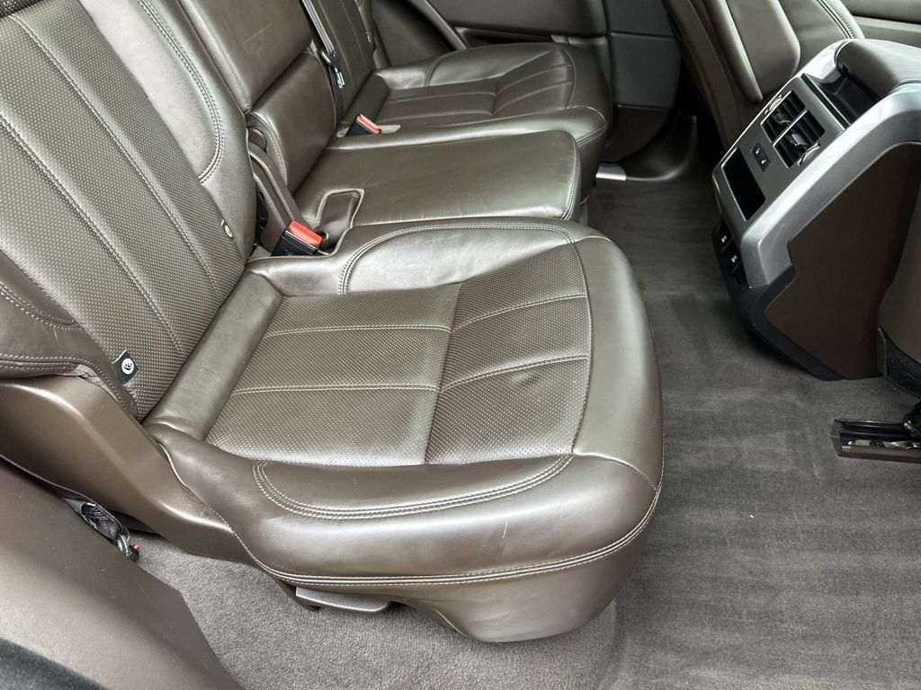 Thumbnail: 2019 Land Rover Range Rover Sport - 26