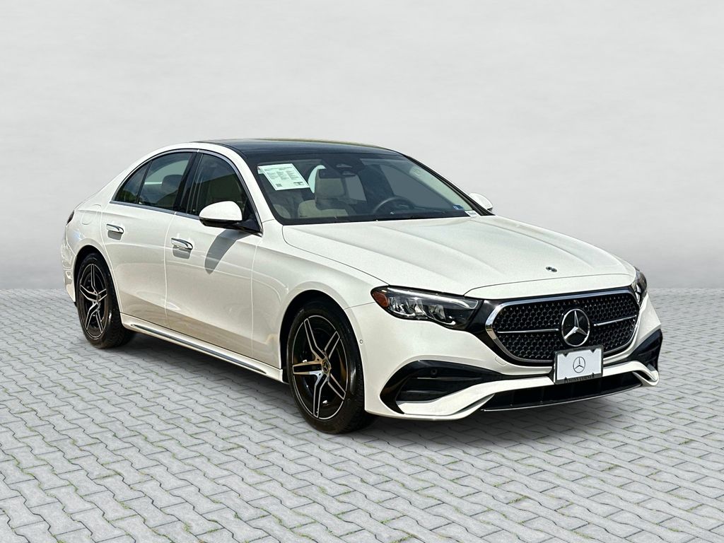 Thumbnail: 2025 Mercedes-Benz E-Class - 7
