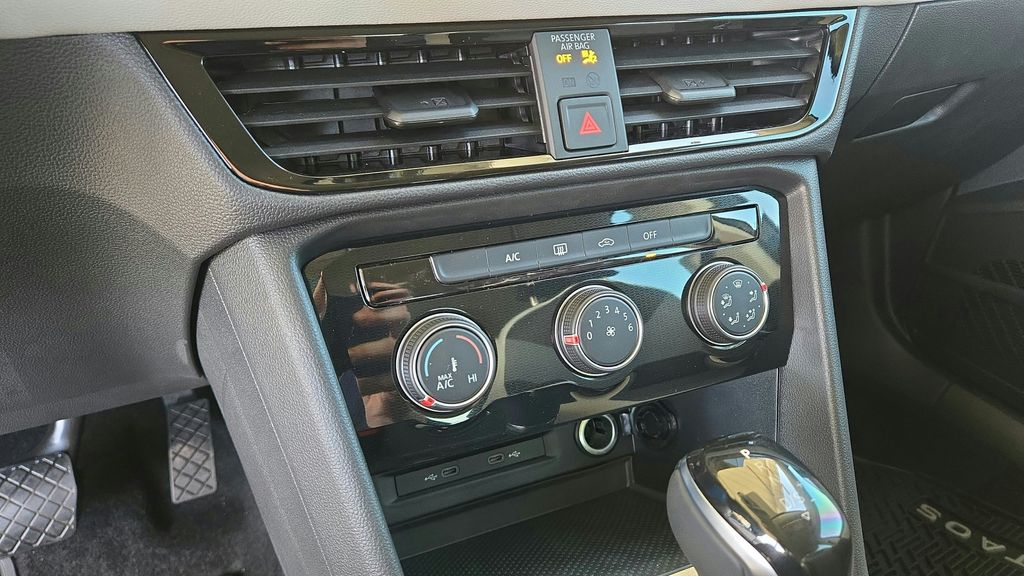 2026 Volkswagen Taos