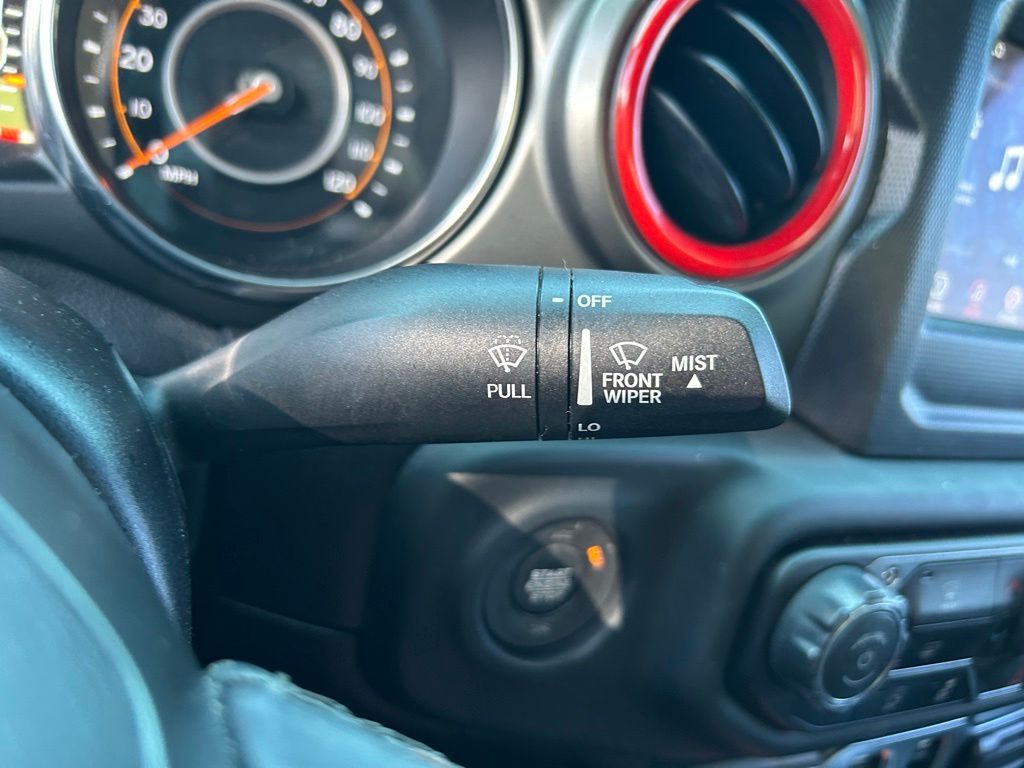 Thumbnail: 2021 Jeep Wrangler - 19