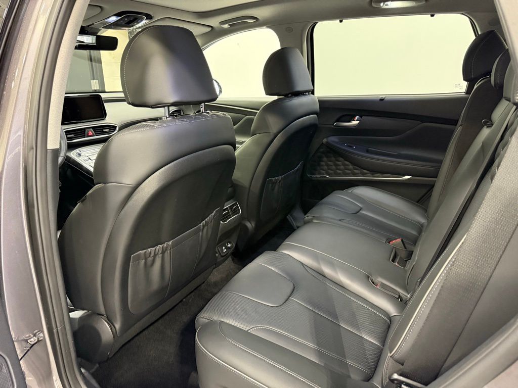 2023 Hyundai Santa Fe Limited 20