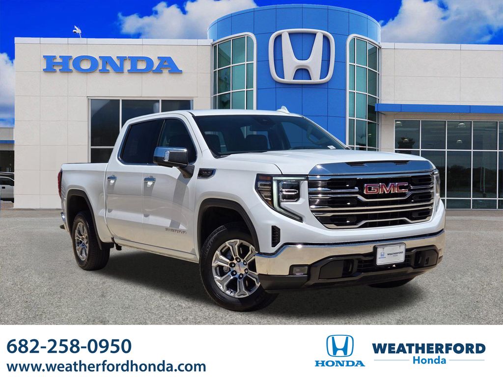2025 GMC Sierra 2WD Crew Cab Short Box SLT's photo