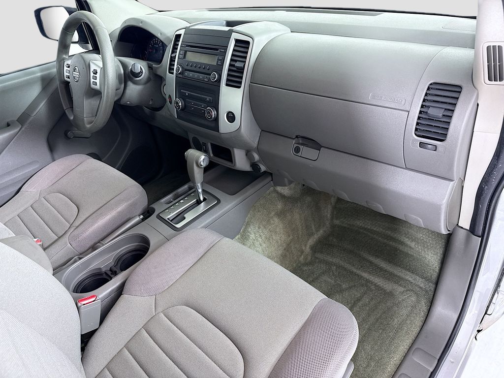 Thumbnail: 2016 Nissan Frontier - 16