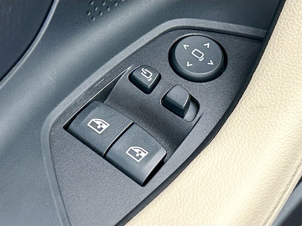 Thumbnail: 2026 BMW 2 Series - 22